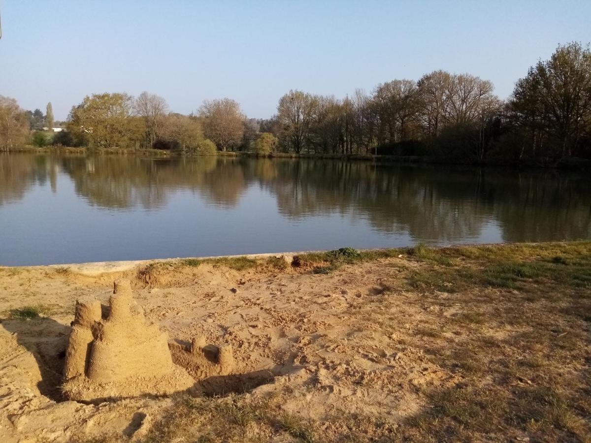 By The Lake La Trinite-Porhoet Εξωτερικό φωτογραφία