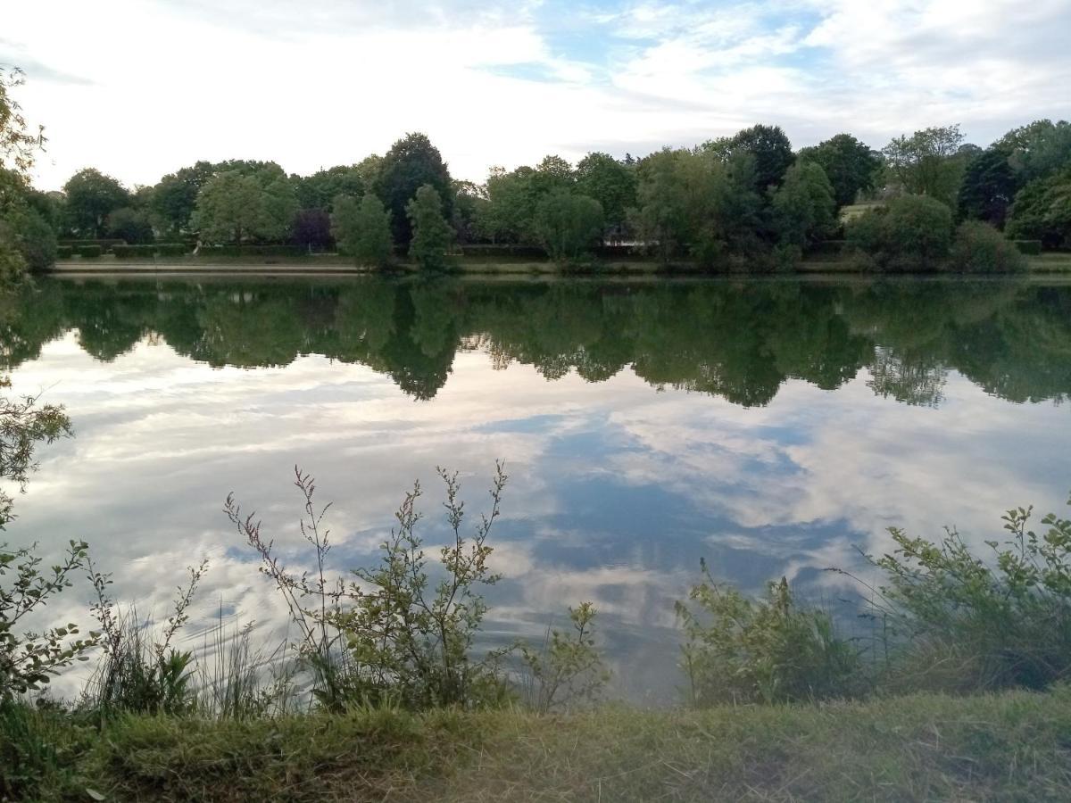 By The Lake La Trinite-Porhoet Εξωτερικό φωτογραφία